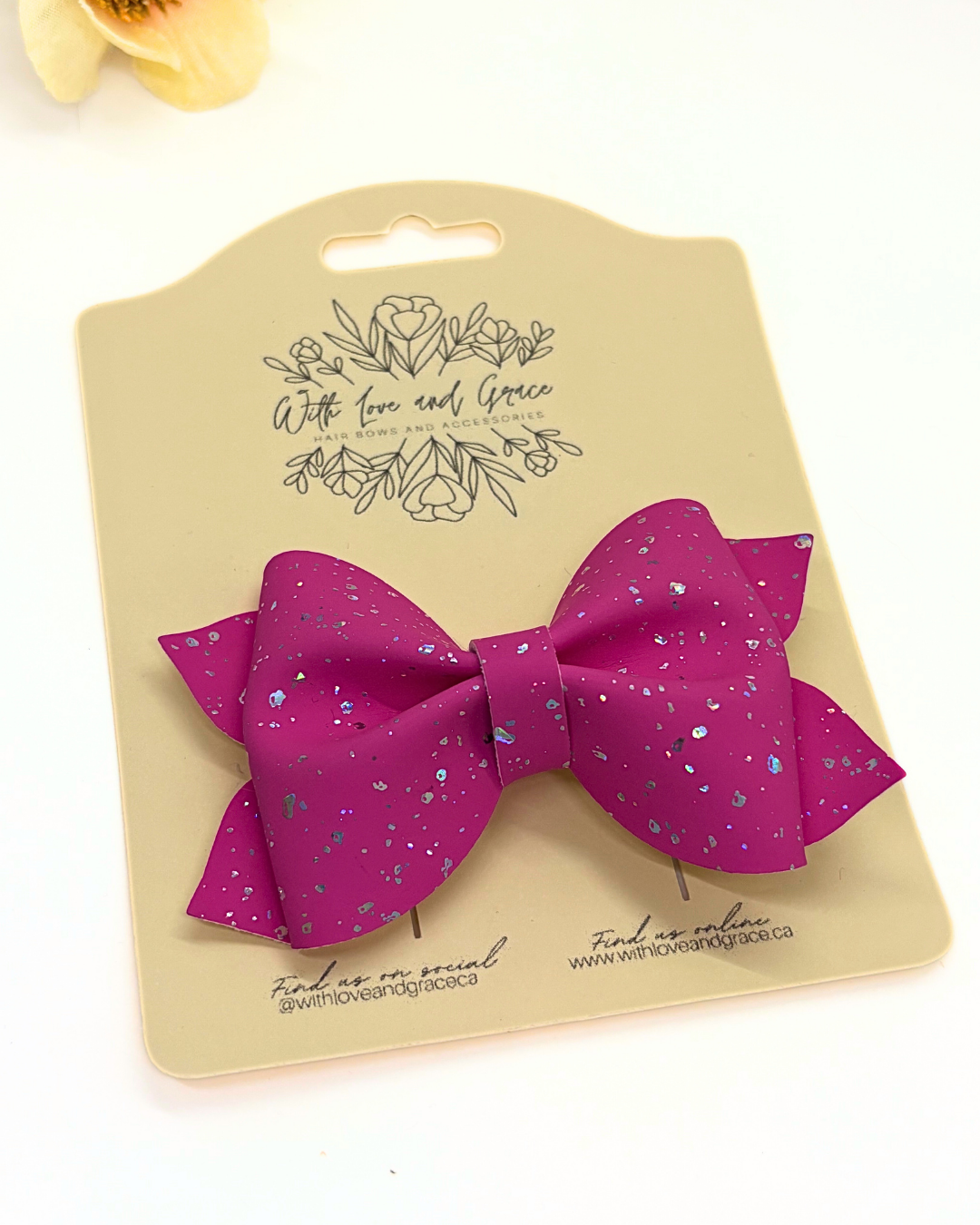 Silver Speckled Solid Pinch Bows