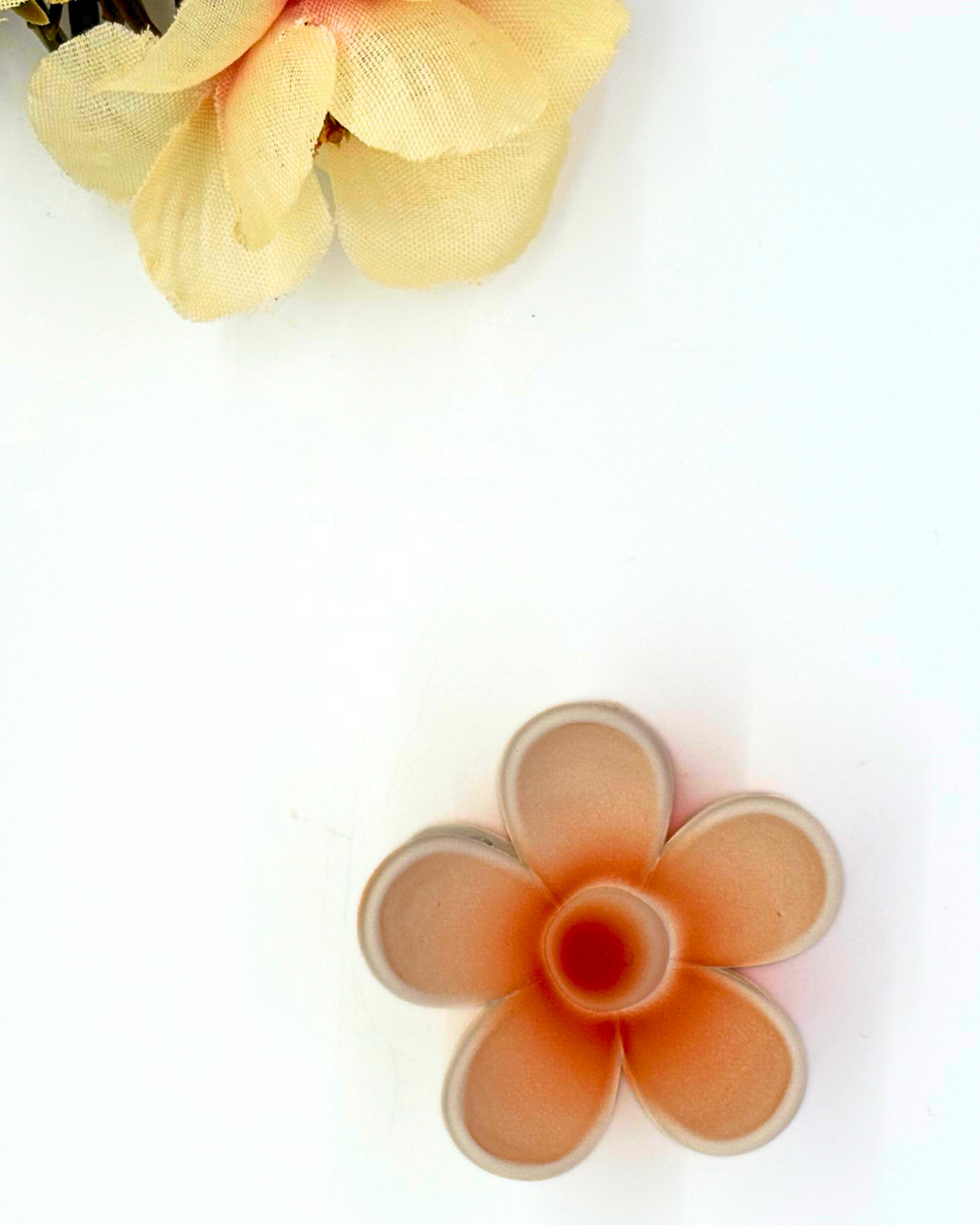 Small Flower Clip