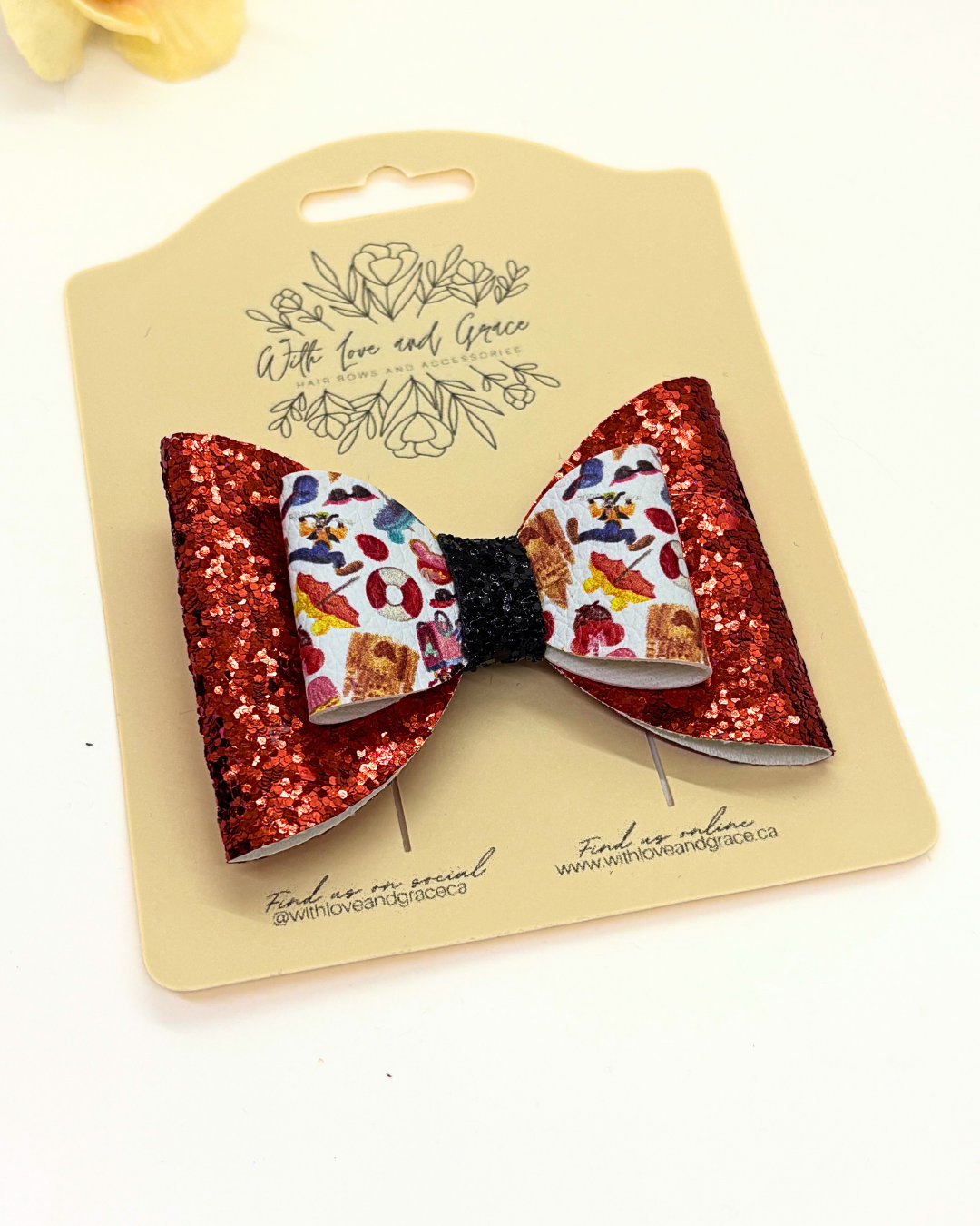Magic Castle Mouse Beach Bow