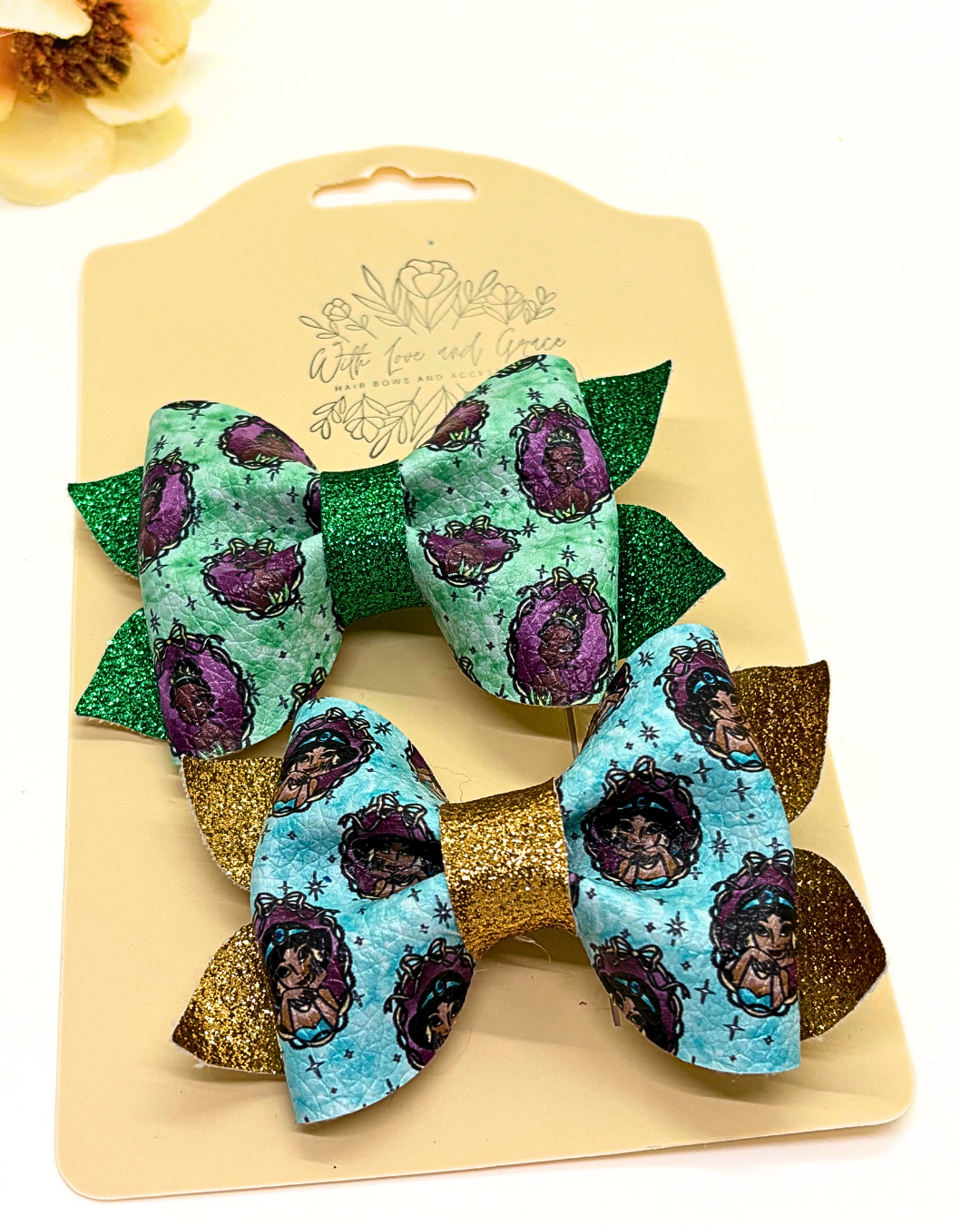 Princess Portrait Pinch Bows