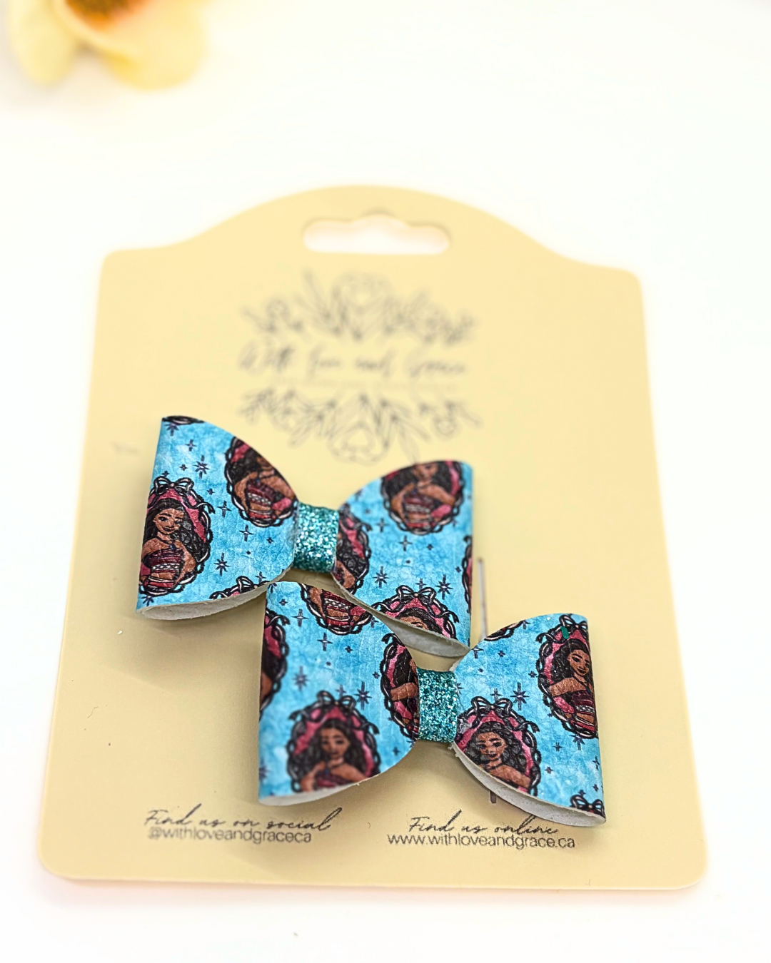 Princess Portrait Classic Piggy Bows