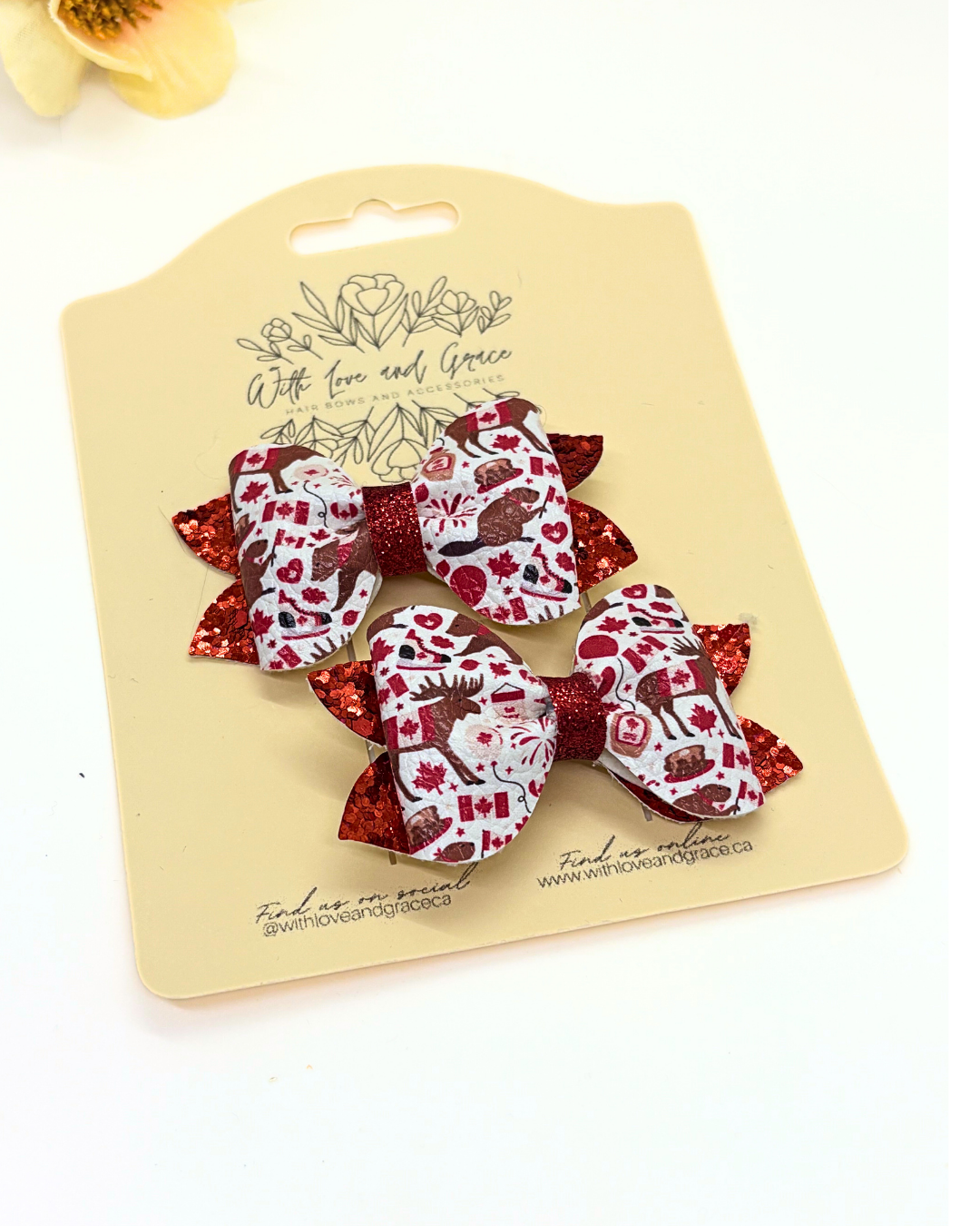 Canada Day Pinch Piggy Bows