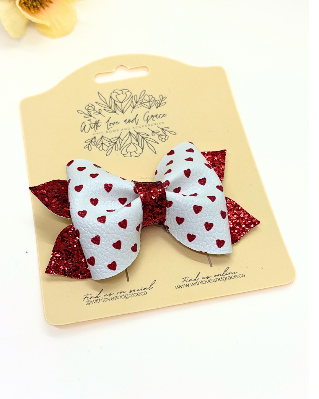 Love Day Collection Pinch Bows