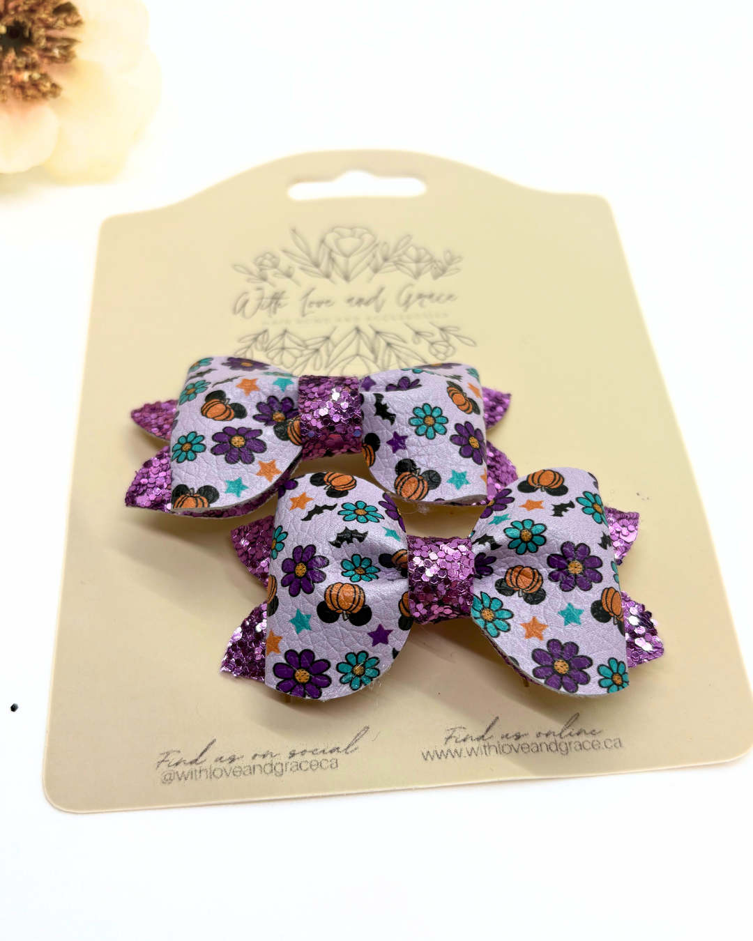Mouse Ear Pumpkin Pinch Piggy Bow