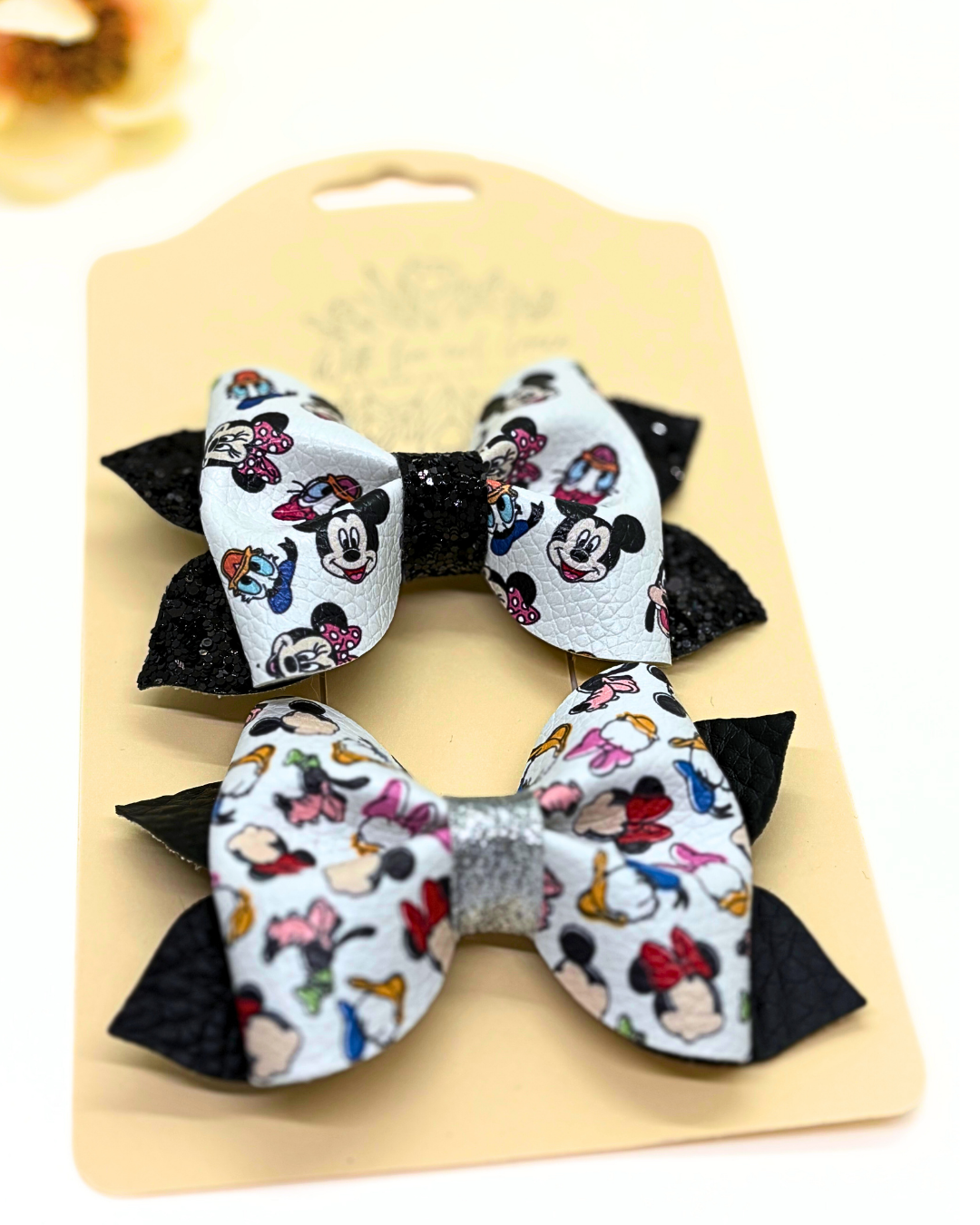 Mouse Gang Heads Pinch Bows