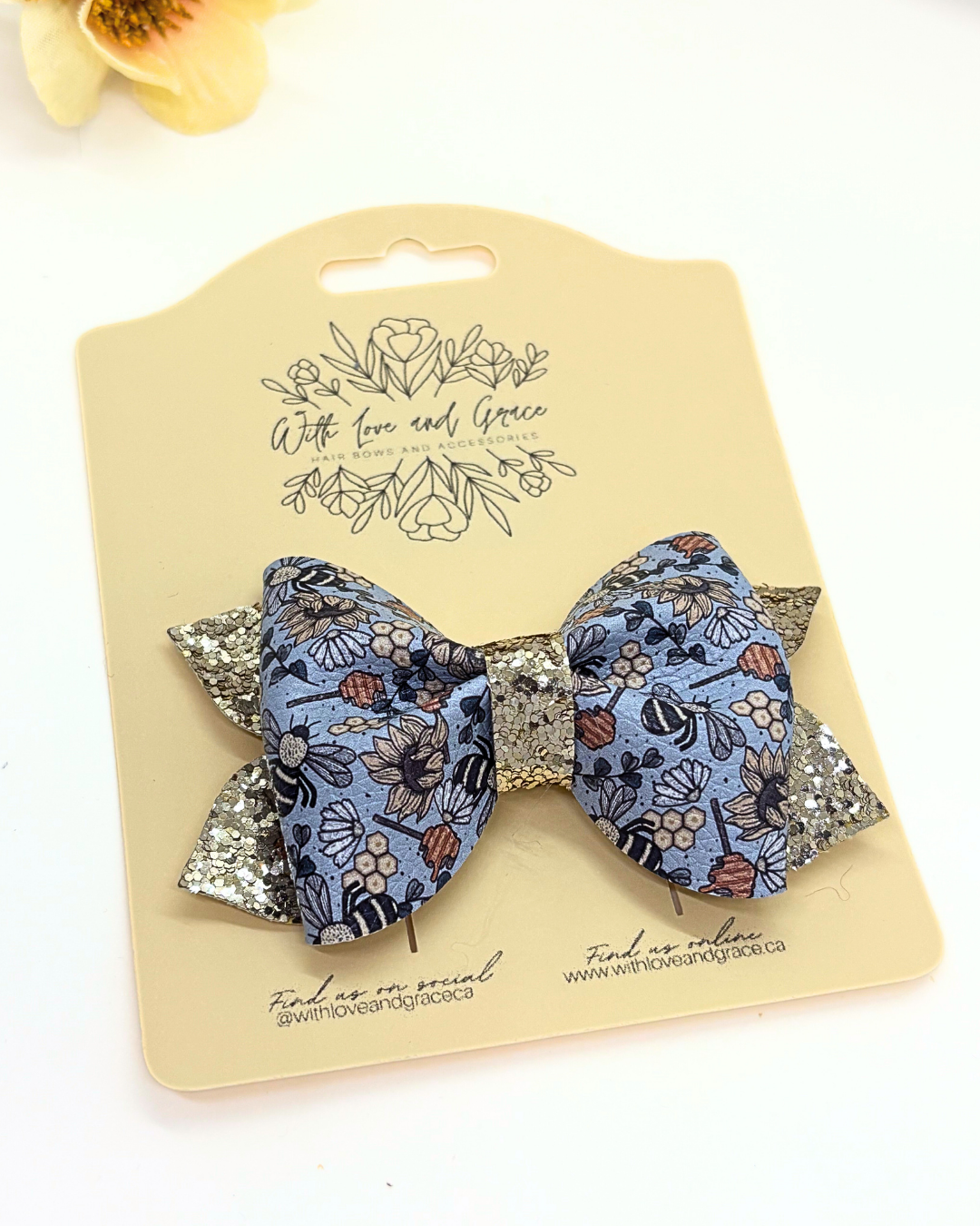 Gracie Bee Pinch Bows