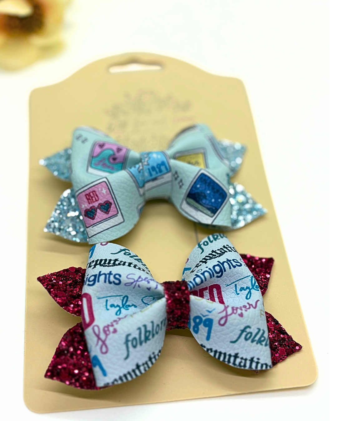 Swiftie Collection Pinch Bows