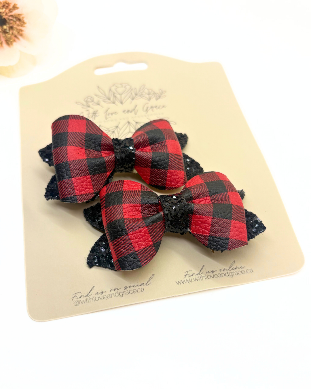 Mad for Plaid Pinch Piggy Bows