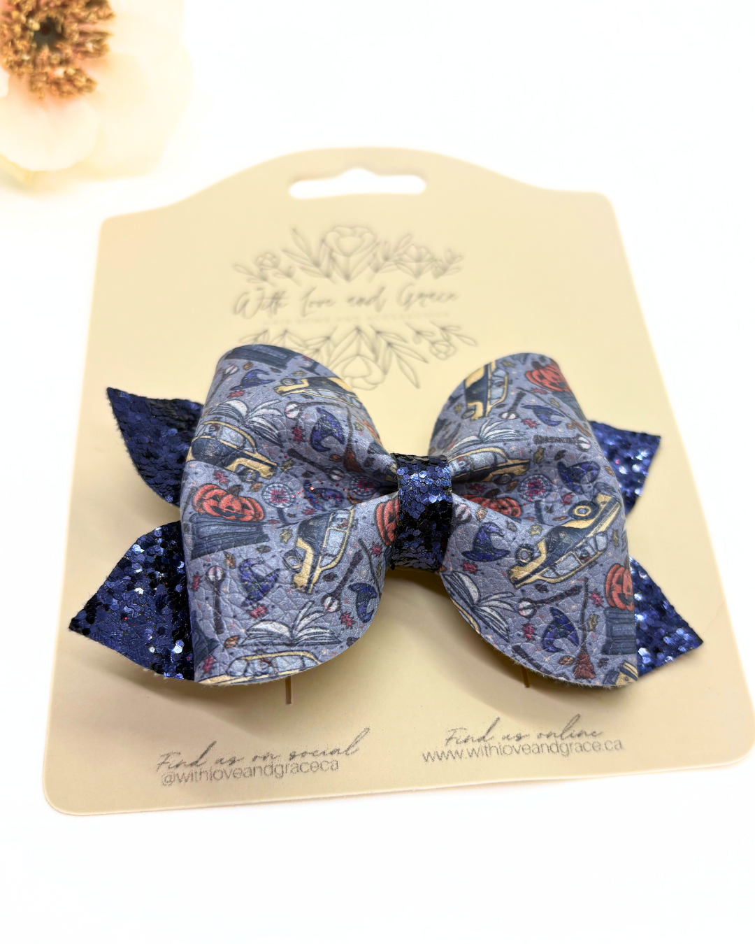 Town of Halloween Pinch Bow