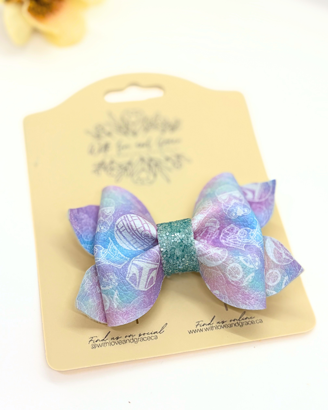 Galaxy World Pinch Bows