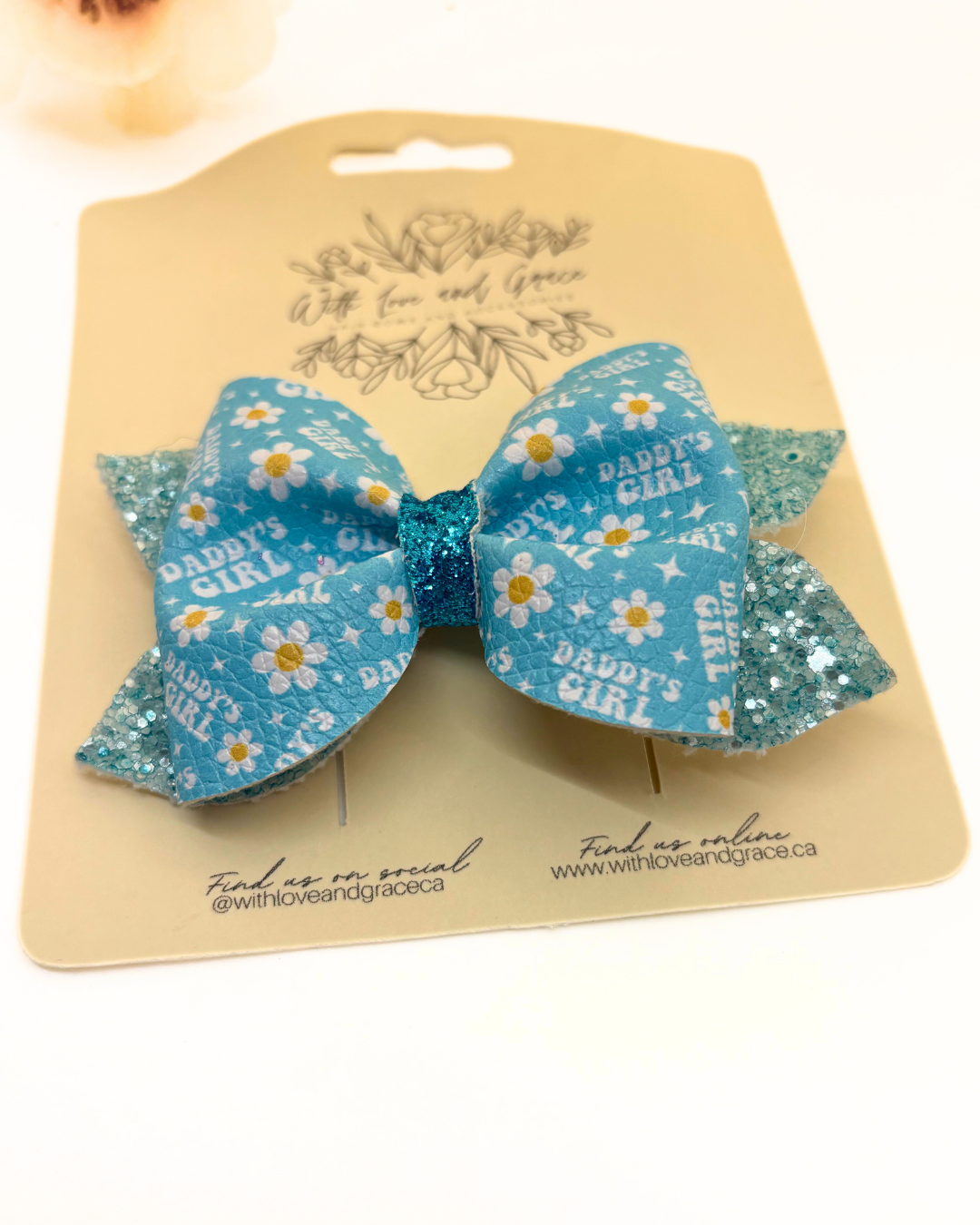 Family Ties Collection Pinch Bows