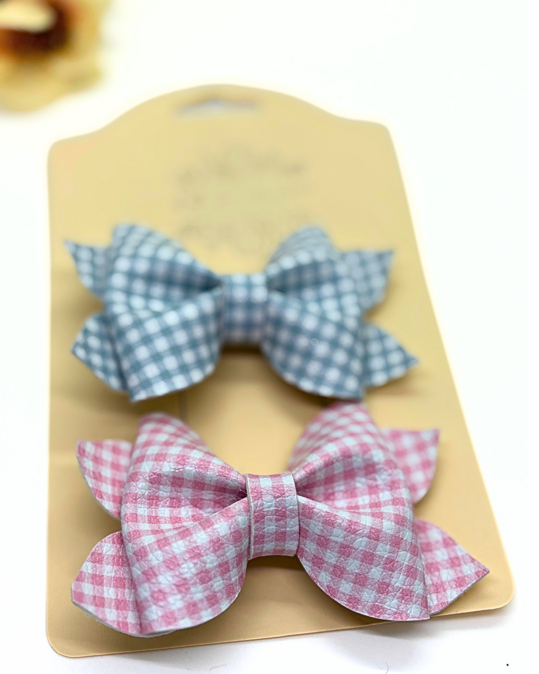 Delicate Gingham Plaid Pinch Bows