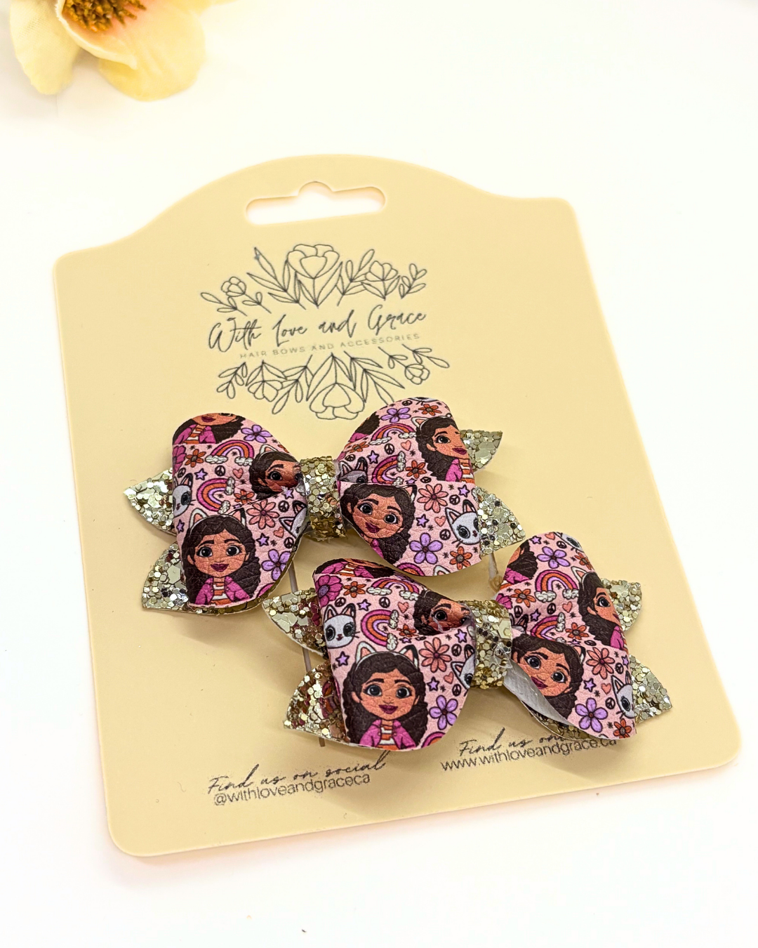 Cat House Pinch Piggy Bows