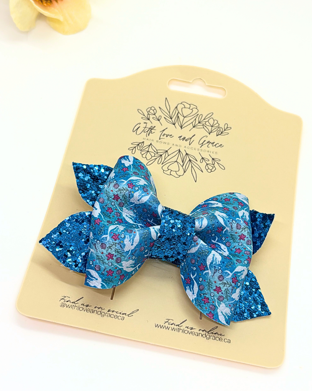 Mermaid Princess Pinch Bow