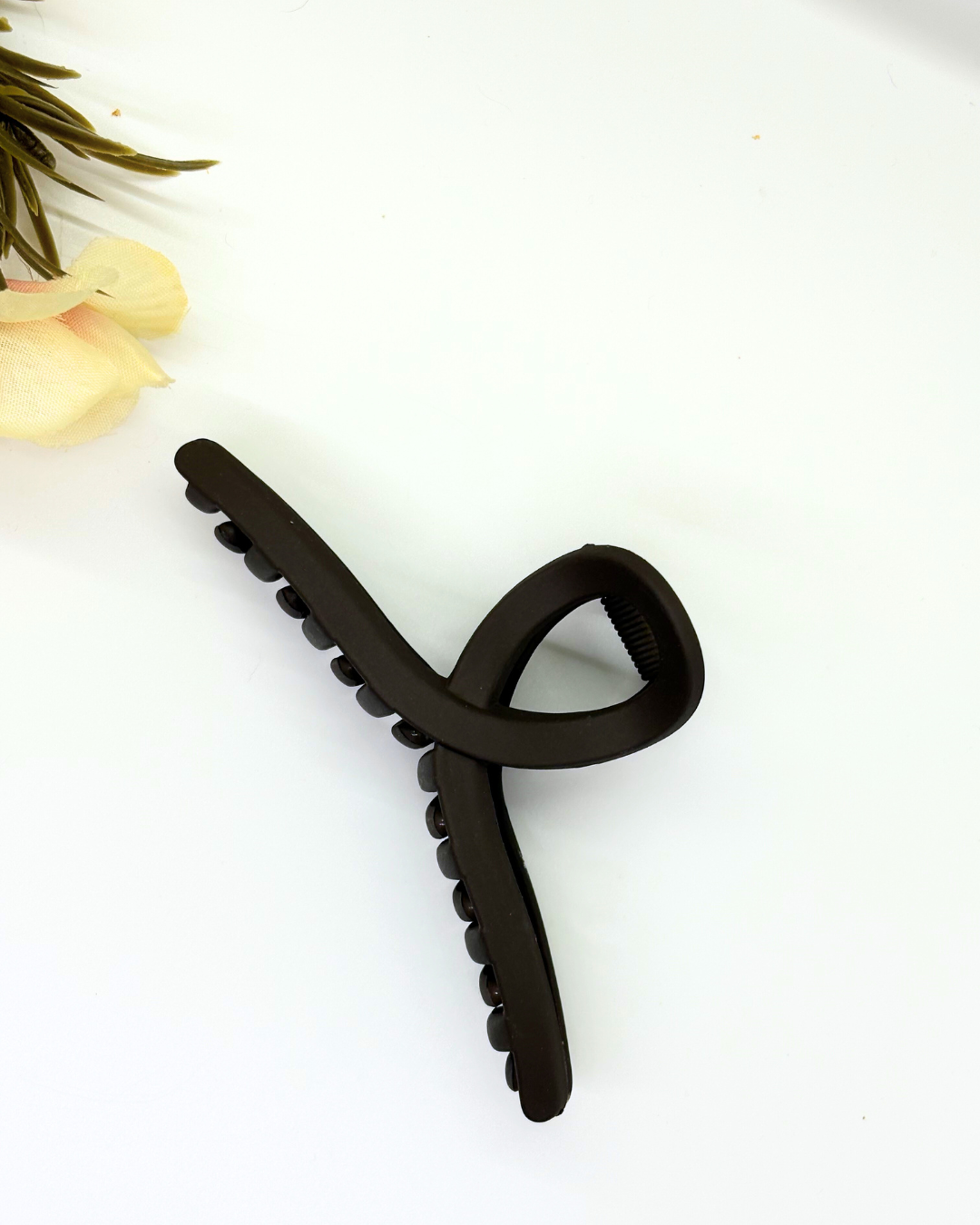 Large Loop Claw Clip