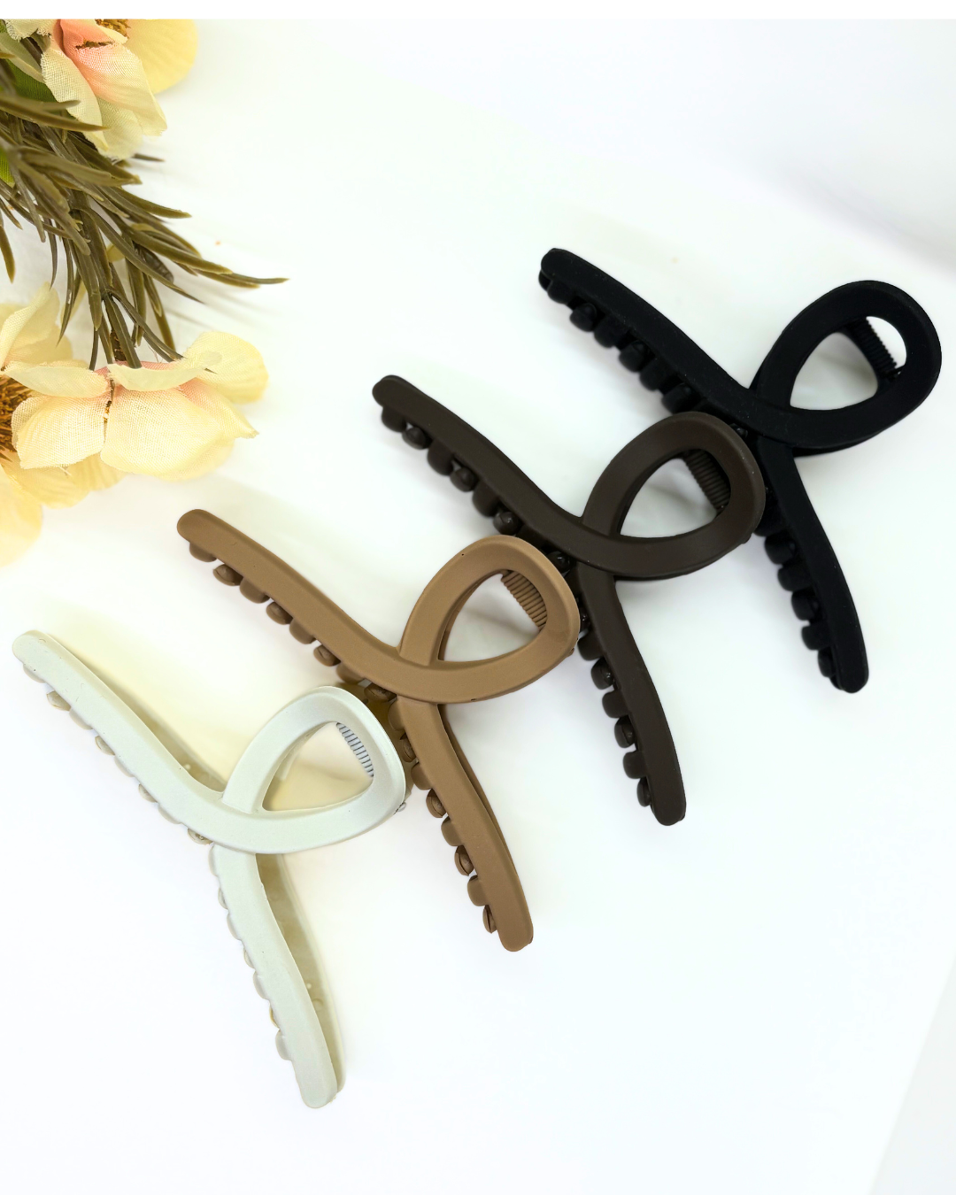 Large Loop Claw Clip
