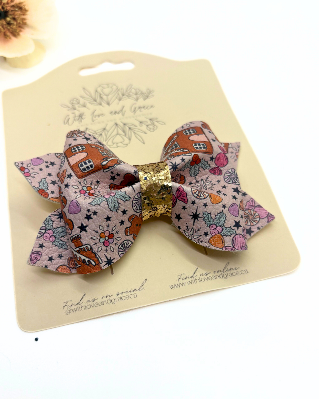 Mouse and Friends Christmas Pinch Bow