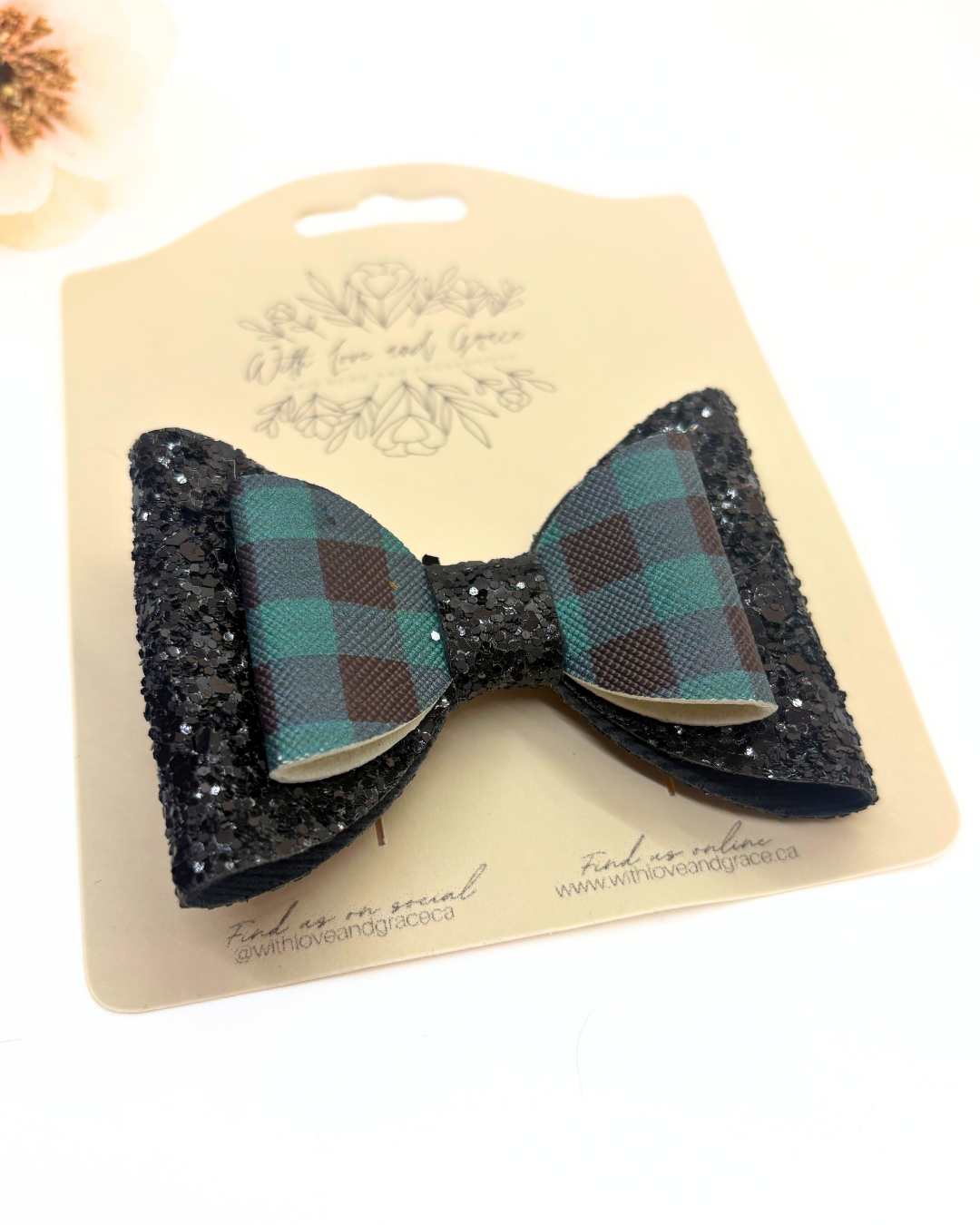 Mad for Plaid Classic Bows