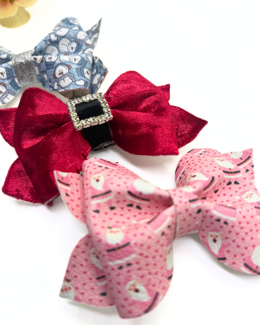 North Pole Pinch Bow