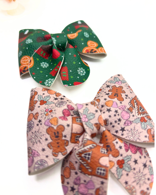 Mouse and Friends Christmas Sailor Bow