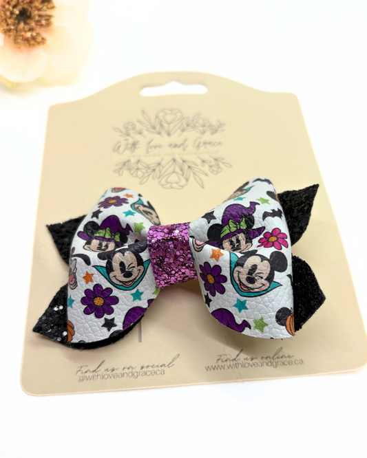 Mouse Dressed up as Witches and Vampires Pinch Bow