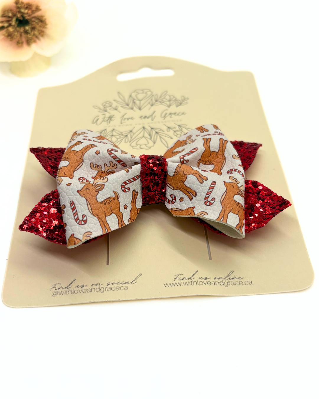 North Pole Pinch Bow