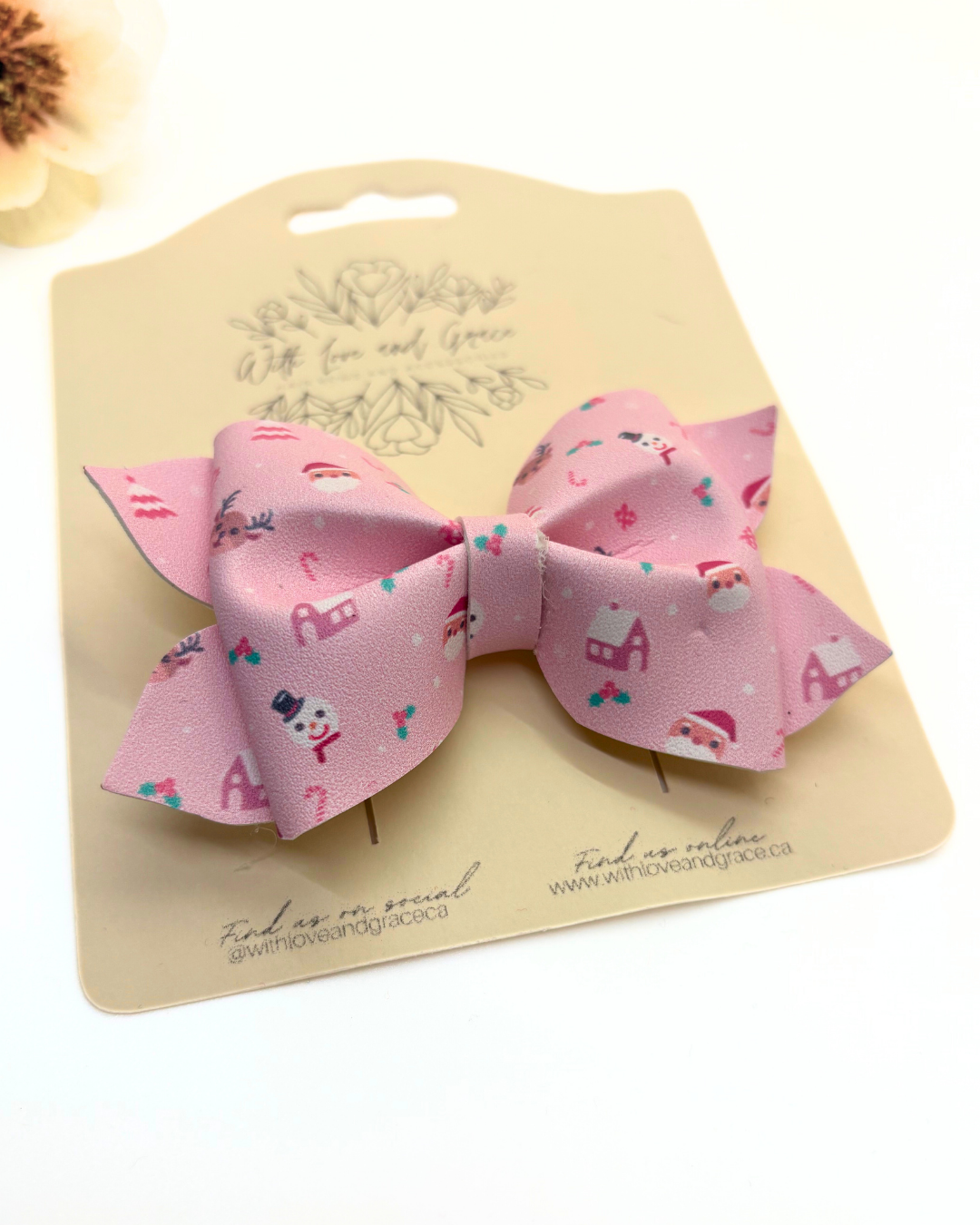 North Pole Pinch Bow