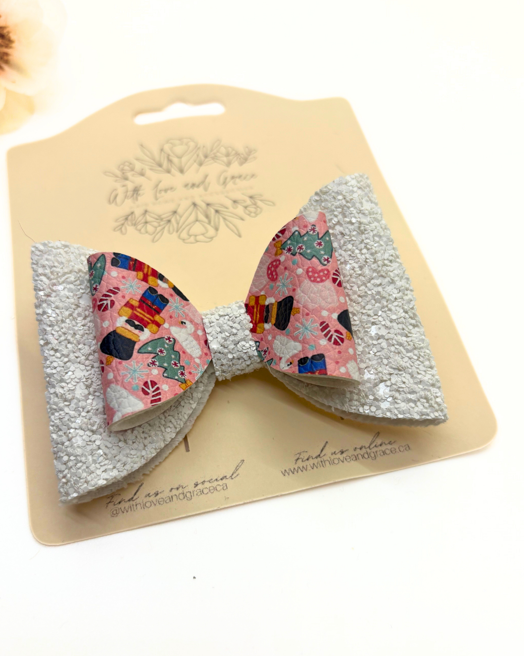 Nutcracker Classic Bow