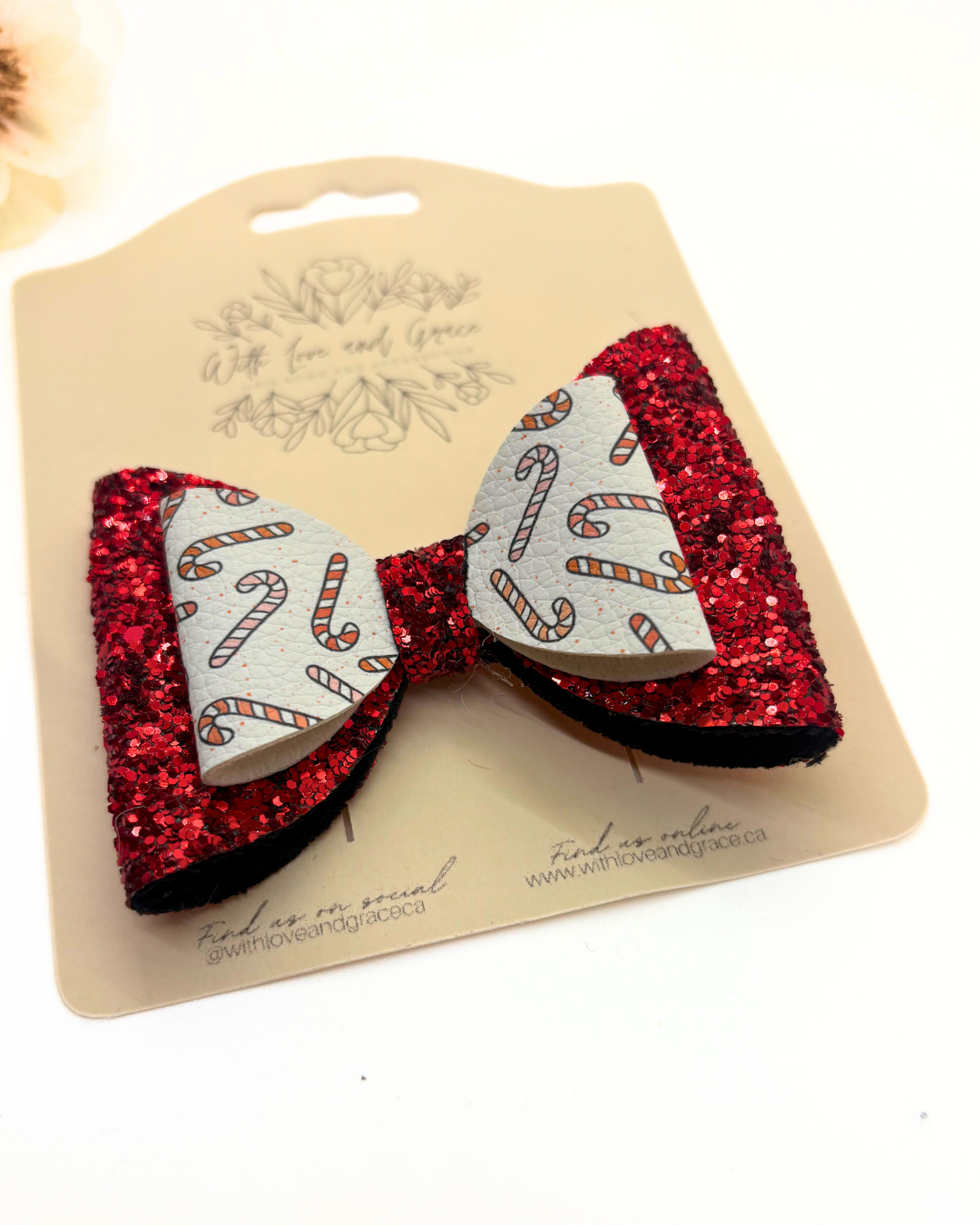 Christmas Treats Classic Bow