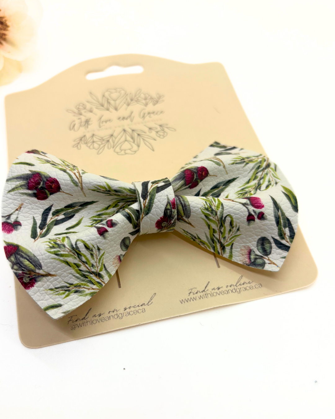 Christmas Floral Flat Pinch